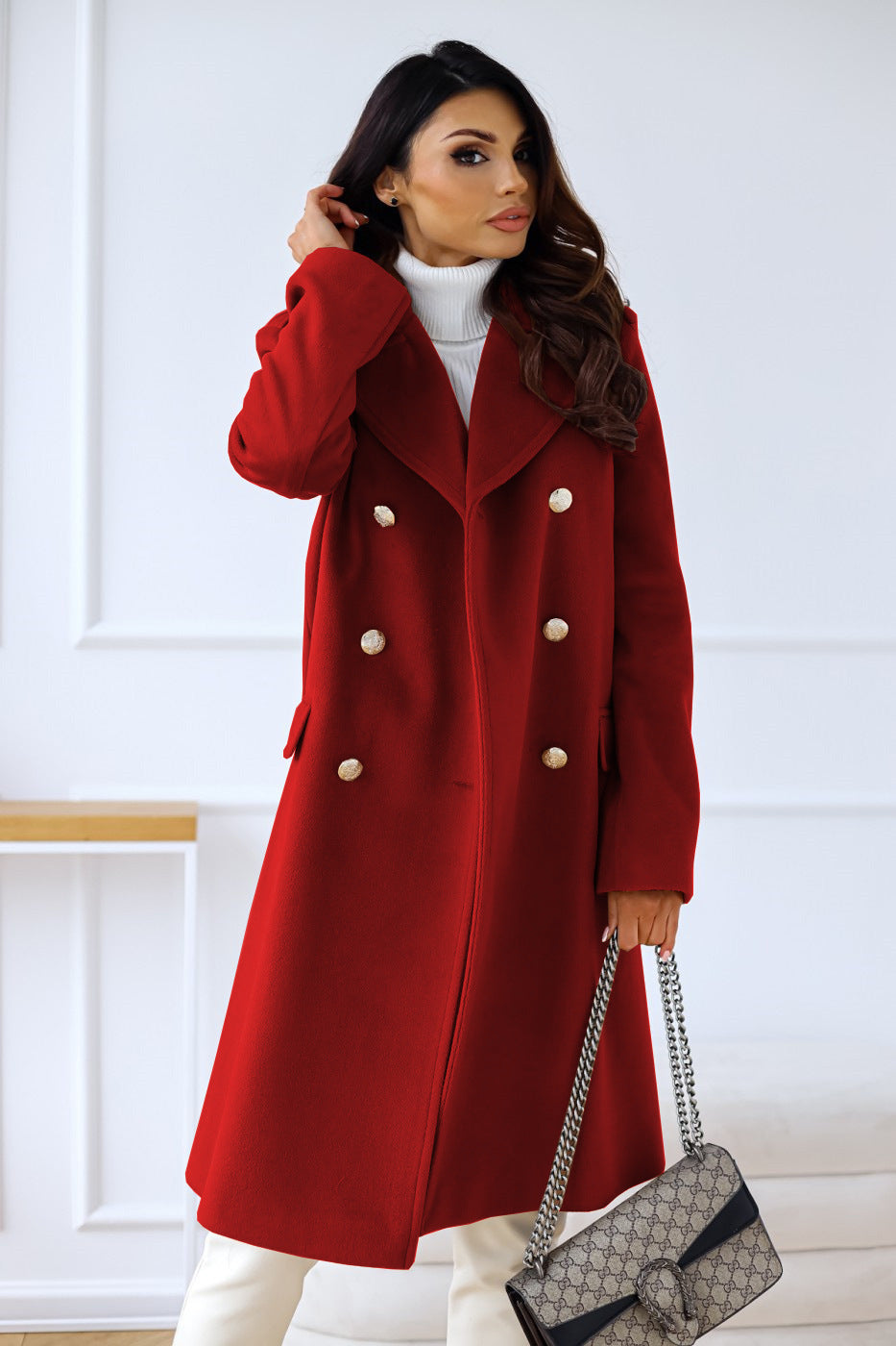 Luxury Women’s Wool Coat – Full-Length Double-Breasted Tailored Design for Winter Elegance