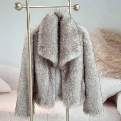 Women’s Faux Fur Short Jacket | Lightweight Warm Winter Coat for High-Street Fashion